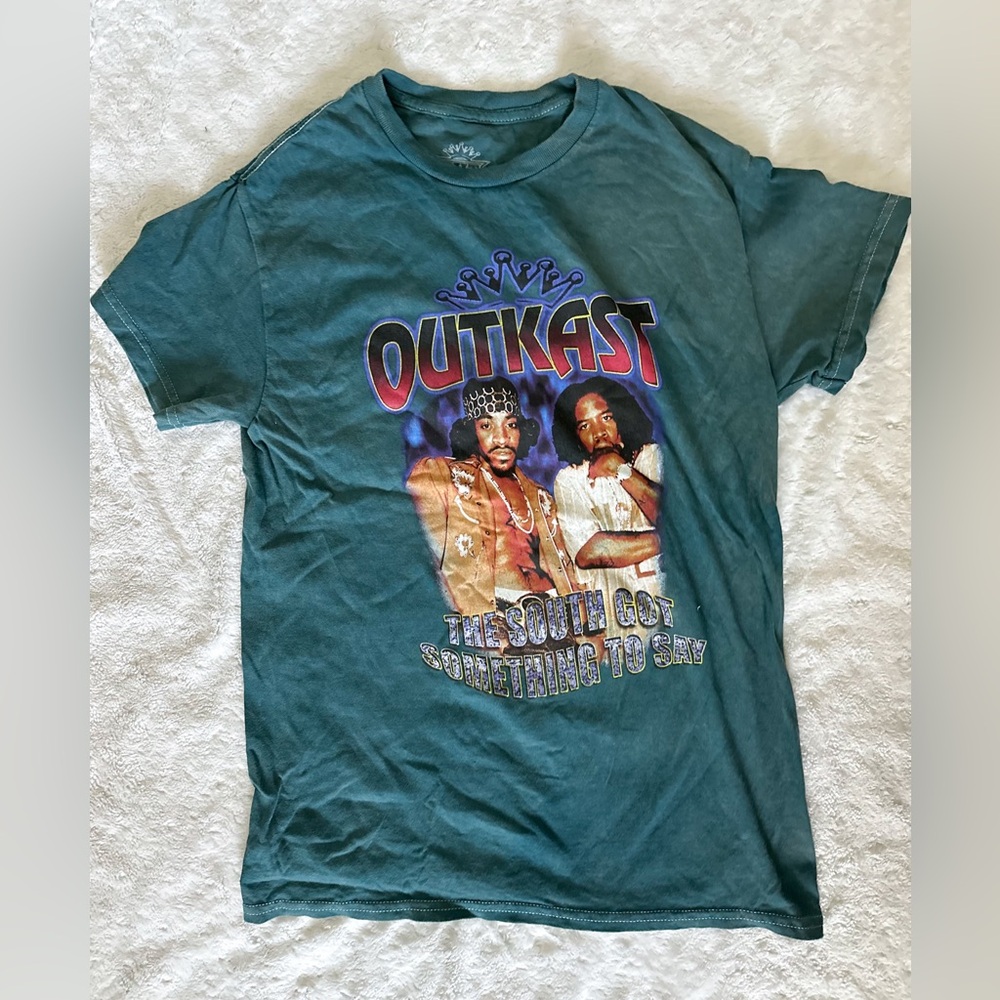 NWOT- OUTKAST Official Licensed Graphic Band Tee Shirt